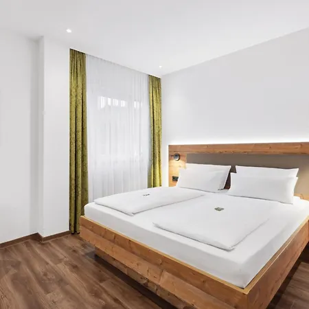 Zeppelin Hotel