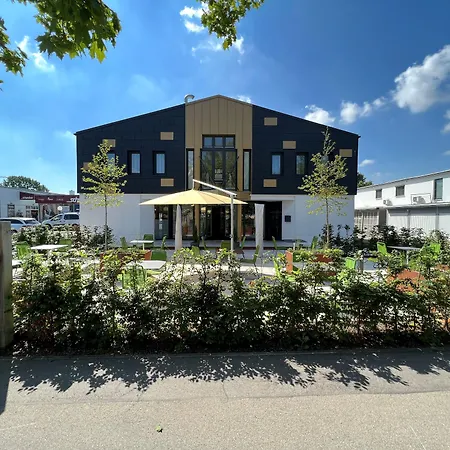 ホテル Zeppelin ラウプハイム